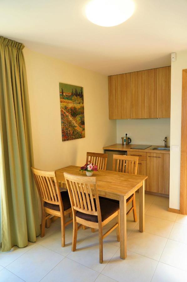Smelio Vila Apartments 帕兰加 外观 照片