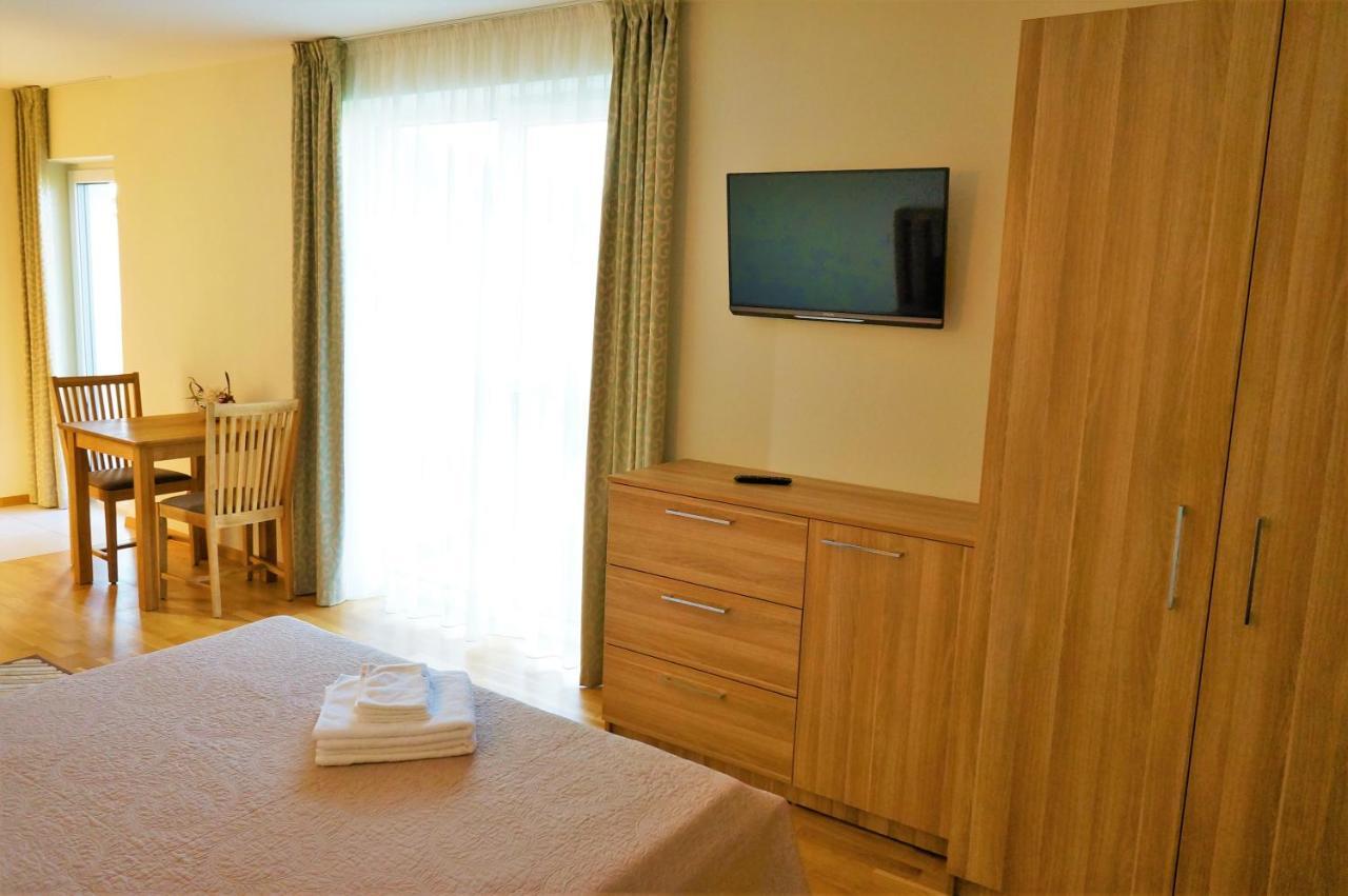 Smelio Vila Apartments 帕兰加 外观 照片