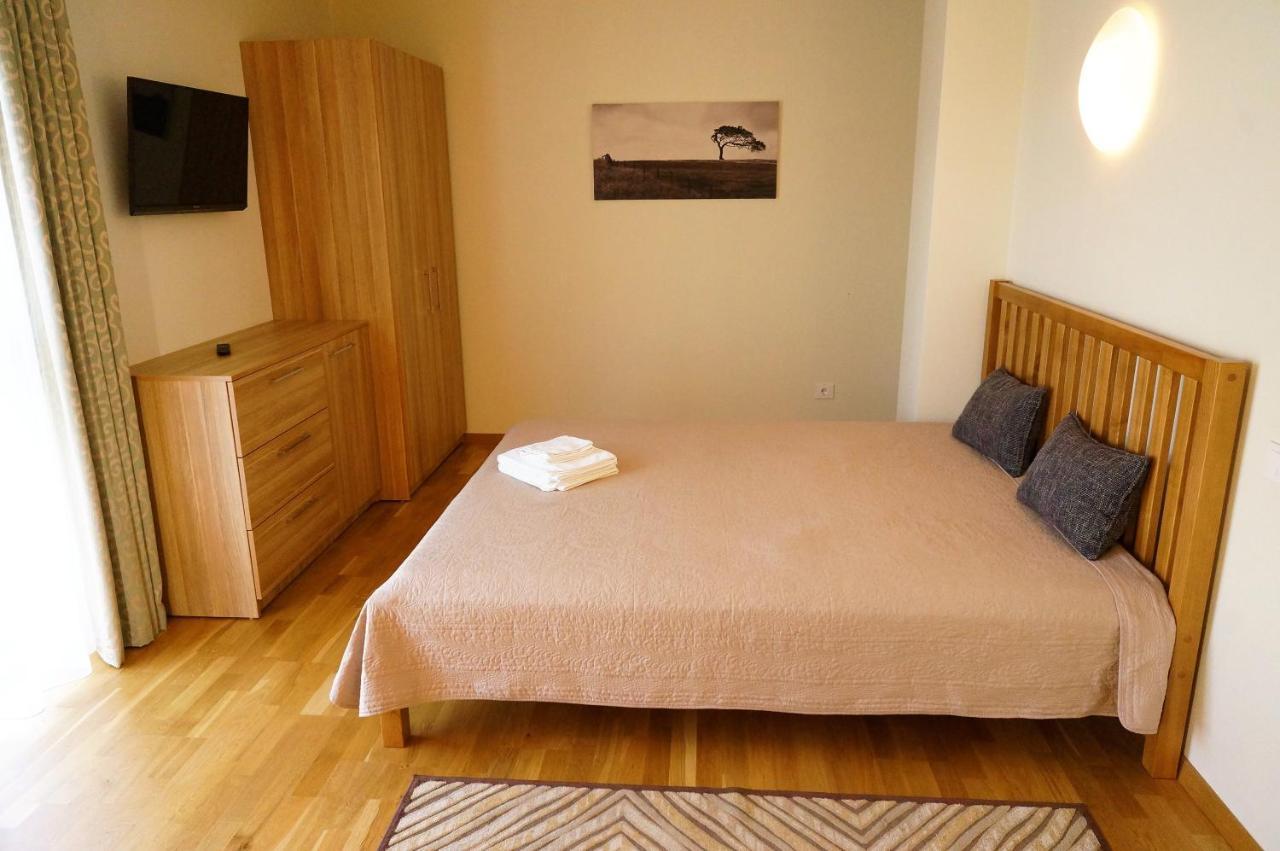 Smelio Vila Apartments 帕兰加 外观 照片